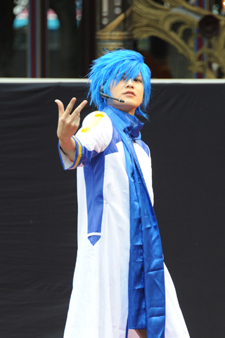 莱比锡红牛击败弗赖